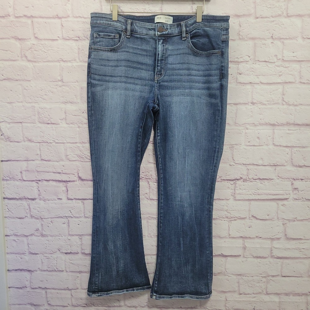 BKE Payton Bootcut Denim Jeans Womens 33( 36x29) Mid Rise Stretch Western Retro